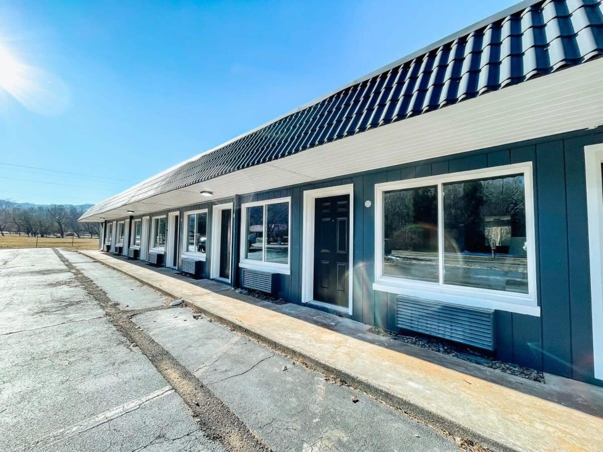 Hiker'S Haven Motel ทาวน์เซนด์ ภายนอก รูปภาพ